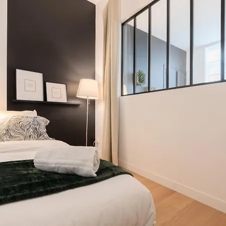 2 Bedrooms In Old Lille! Lille