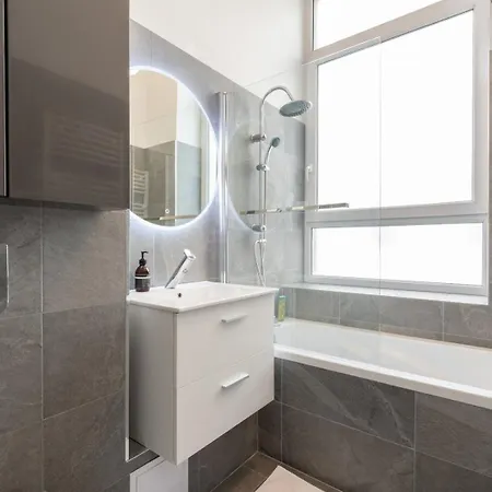 شقة 2 Bedrooms In Old Lille! ليل